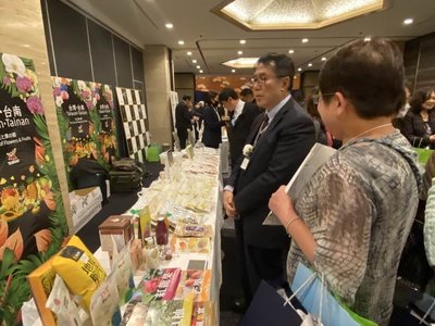 東京國際花道博覽會登場　黃偉哲出席宣傳台南花果