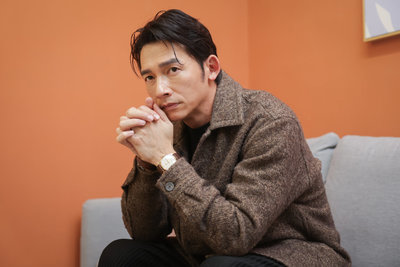 温昇豪看「AV帝王」學情慾戲 被傳統禁錮演不出來