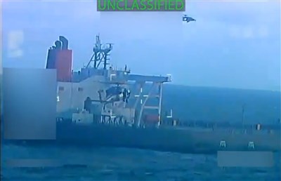 川普封鎖委內瑞拉 美軍國際水域再扣油輪