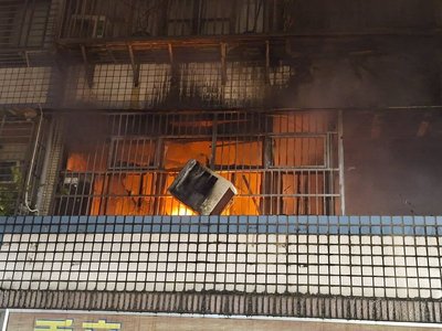 新莊凌晨惡火單親少女疑嗆昏殞命 上夜班父逃一劫慟