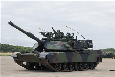 第2批M1A2T進駐坑子口 12月底展開120公厘戰車砲射擊