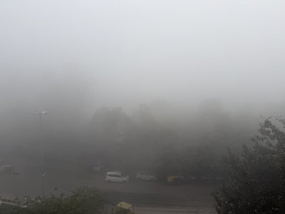 印度德里空污嚴重 能見度趨近於0已60火車誤點