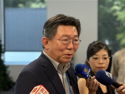 英特磊10月獲利超越第3季 股價逆勢創歷史新高