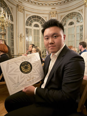 台灣茶法國比賽獲獎 中國大使館叫囂遭噓聲