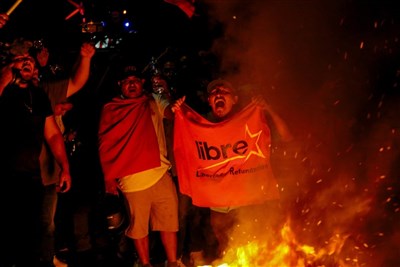 宏都拉斯首都爆示威 總統大選重新計票作業受阻