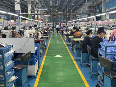 越南產業轉型見效 電子產品對美國出口首超衣鞋