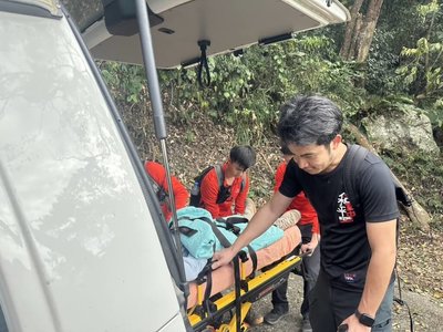馬崙新山線步道台中2登山客遭虎頭蜂螫傷 1人送醫