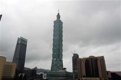 台北101連13年全國地王 國泰置地廣場連3年蟬聯地后