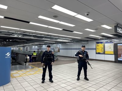 平安夜、耶誕節加強維安 北市信義警武裝巡查
