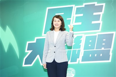 花蓮地方選舉綠營完成登記　藍營2026春節後啟動