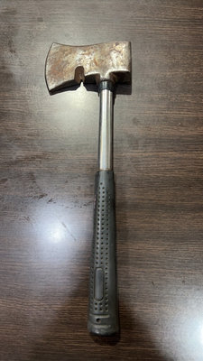 新北中和麵店搶座位爆衝突 男持斧頭打人遭逮