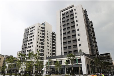 內政部:百萬戶租屋家庭計畫目標不變 適度調整政策