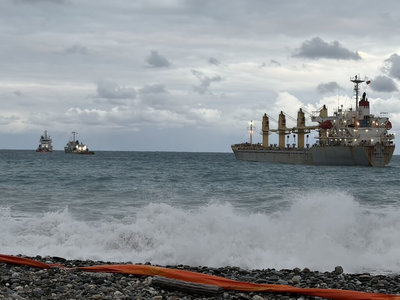 巴拿馬籍貨輪擱淺花蓮外海 成功脫困無油污外洩