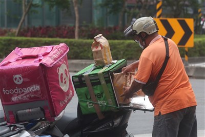 外送平台專法三讀通過　經部將訂商家合作契約範本