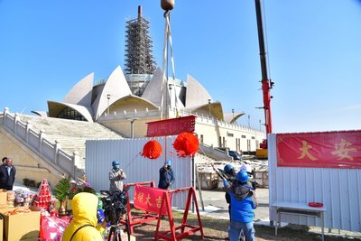 大安媽祖雕像上梁 打造台中海線新地標