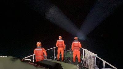 搜救F-16飛官 軍方協調海巡艦艇巡察未發現油污