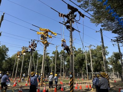 台電版奧運登場  水球好手與女性員工同場切磋