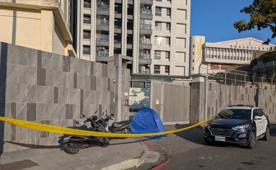 高雄台電巡檢員疑遭電捲門夾困亡　曾文生：配合調查