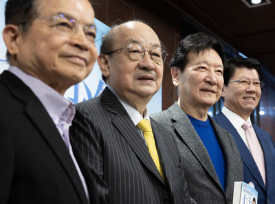 柯建銘提議續杯大和解咖啡　趙少康：找機會3黨一起