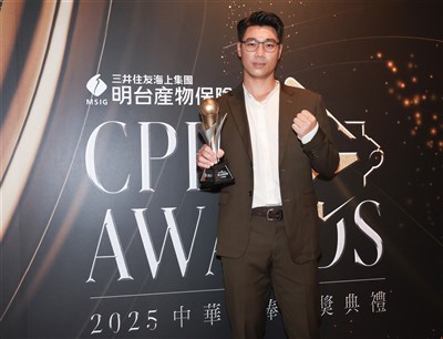 中信兄弟背號更動 李振昌奪東山再起獎後換穿21號