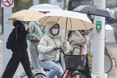 10縣市低溫特報　吳德榮：北台灣濕冷高山有望下雪