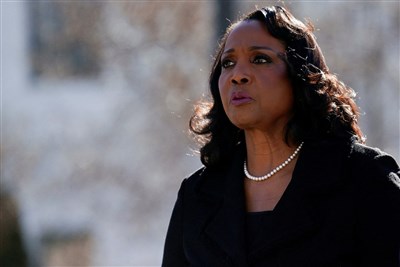 川普欲撤換庫克　鮑爾：聯準會113年來最重要案件