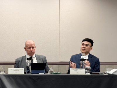 渣打銀調升黃金目標價至5350美元 評估AI泡沫未成形