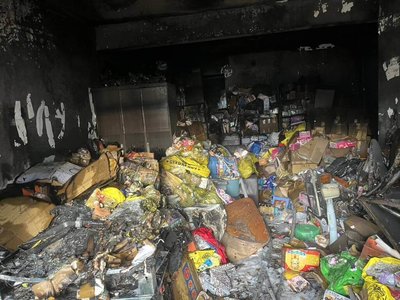 基隆七堵民宅火警 消防入室搶救幸無人傷亡