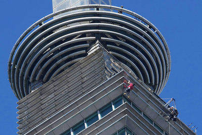 霍諾德攀上101頂端　蔡英文：正如台灣走向世界勇氣