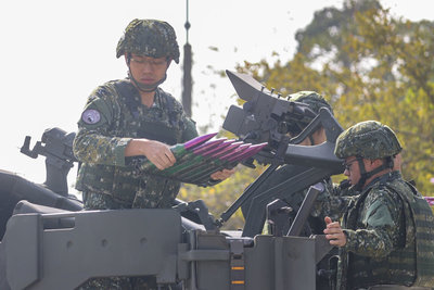 35快砲捍衛空防　AHEAD彈攔截巡弋飛彈與無人機等目標