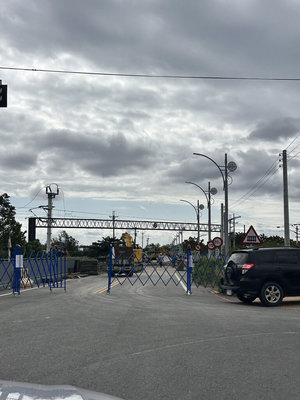 台東市雲南路平交道工程拖4年　台鐵承諾3/31通車