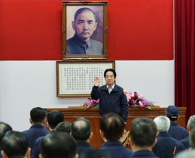 總統：持續強化全社會防衛韌性　盼朝野支持警察