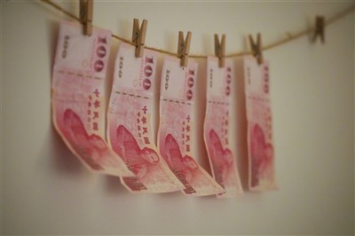 股匯震盪　新台幣貶0.7分收31.577元