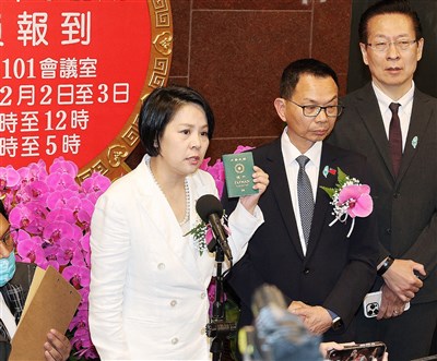 李貞秀指放棄中國籍遭拒　劉世芳：不具法律效果