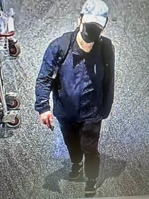 在台港人工作室又被潑紅漆  犯嫌已搭機潛逃