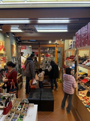 文創店家異軍突起　添台北年貨大街新客群