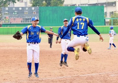 黃以謙社區棒球出身進步多　木棒聯賽率新社闖3階