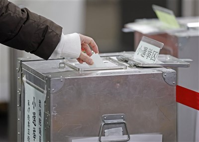 日本眾議院選舉　出口民調：自民黨可望單獨過半