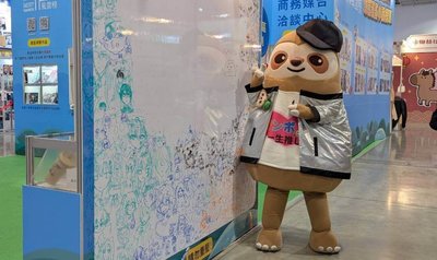 布偶裝裡的故事　操偶師保密守護眾人童年