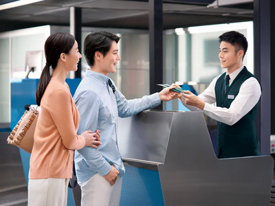 長榮航空招募百名地勤　大學畢業起薪43K