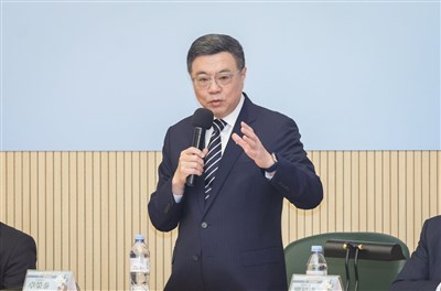 卓榮泰：強制車險保額提高至300萬元　7/1實施