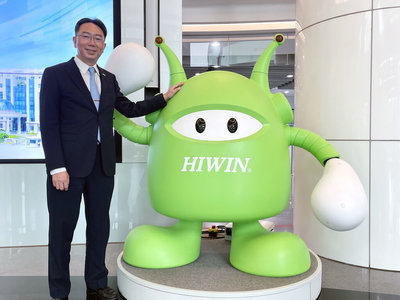 卓文恒最愛與孩子騎腳踏車　旅遊最難忘佛羅倫斯