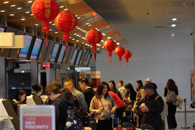 桃機小年夜旅運量15.5萬人次 籲旅客提早抵達