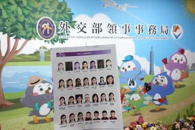 護照不能蓋紀念章劃線避免拗折　遺失補發效期打折