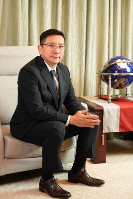 海天一色的航行安全學　陽明董事長3本書守護船員