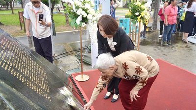 屏東228紀念　周春米：銘記真相應對認知作戰