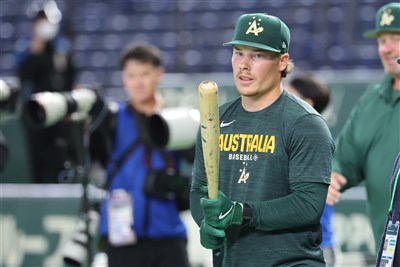 WBC澳洲狀元郎巴札納是焦點　與費柴德有交集