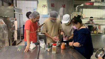 學校午餐培力課程數位化　逾千人取得食藥署認證