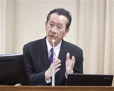 顧立雄：藍版國防條例限117年結案　實質封殺5大軍購