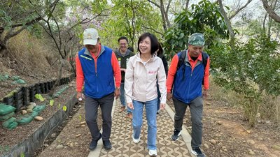 關心台中大肚登山步道整修　何欣純盼帶動觀光